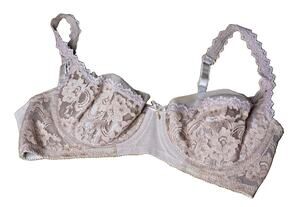 Vintage Fredericks of Hollywood Floral Lace Underwire Bra USA Made 36C